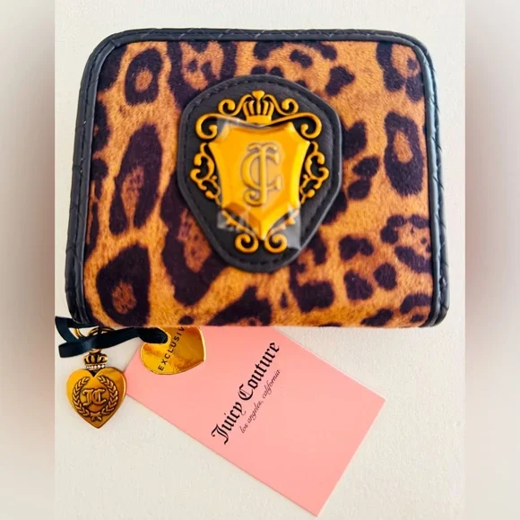 Juicy For All Crossbody Bag and Viral Romance Coin Zip Around Wallet NWT - Picture 7 of 10